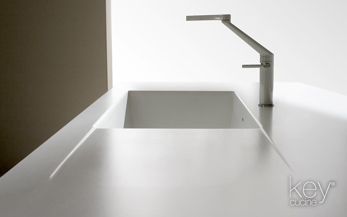 Corian®, il Solid Surface tra i materiali per top cucina