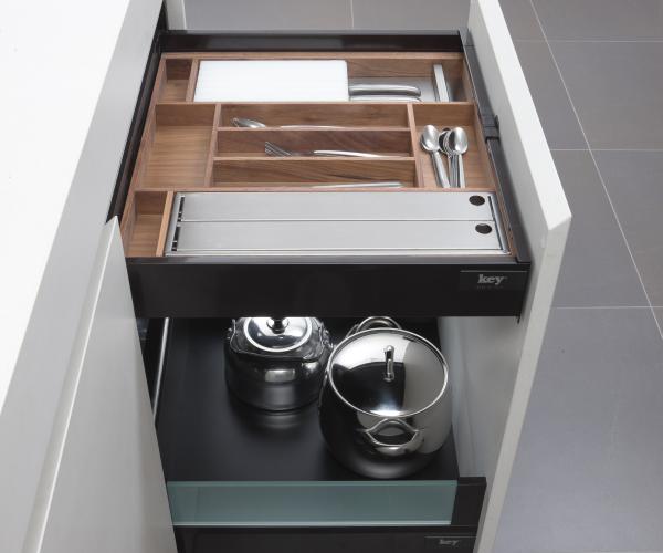 Cucine bianche e legno 